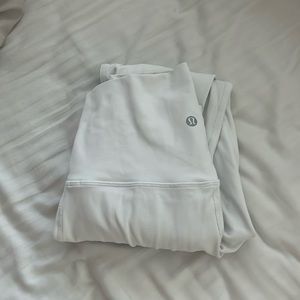 White lululemon align leggings (4) in great condition